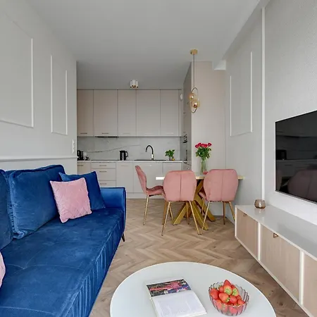 Letnica Seaside By Downtown