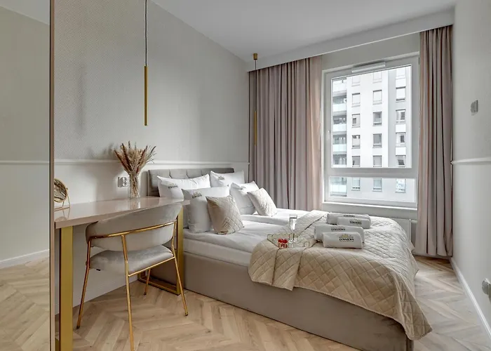 Letnica Seaside By Downtown * גדנסק