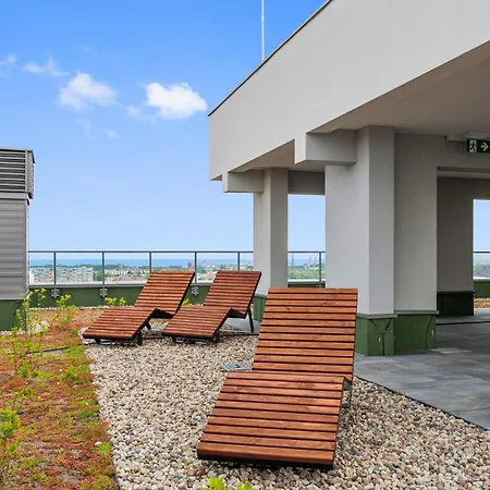 Letnica Seaside By Downtown